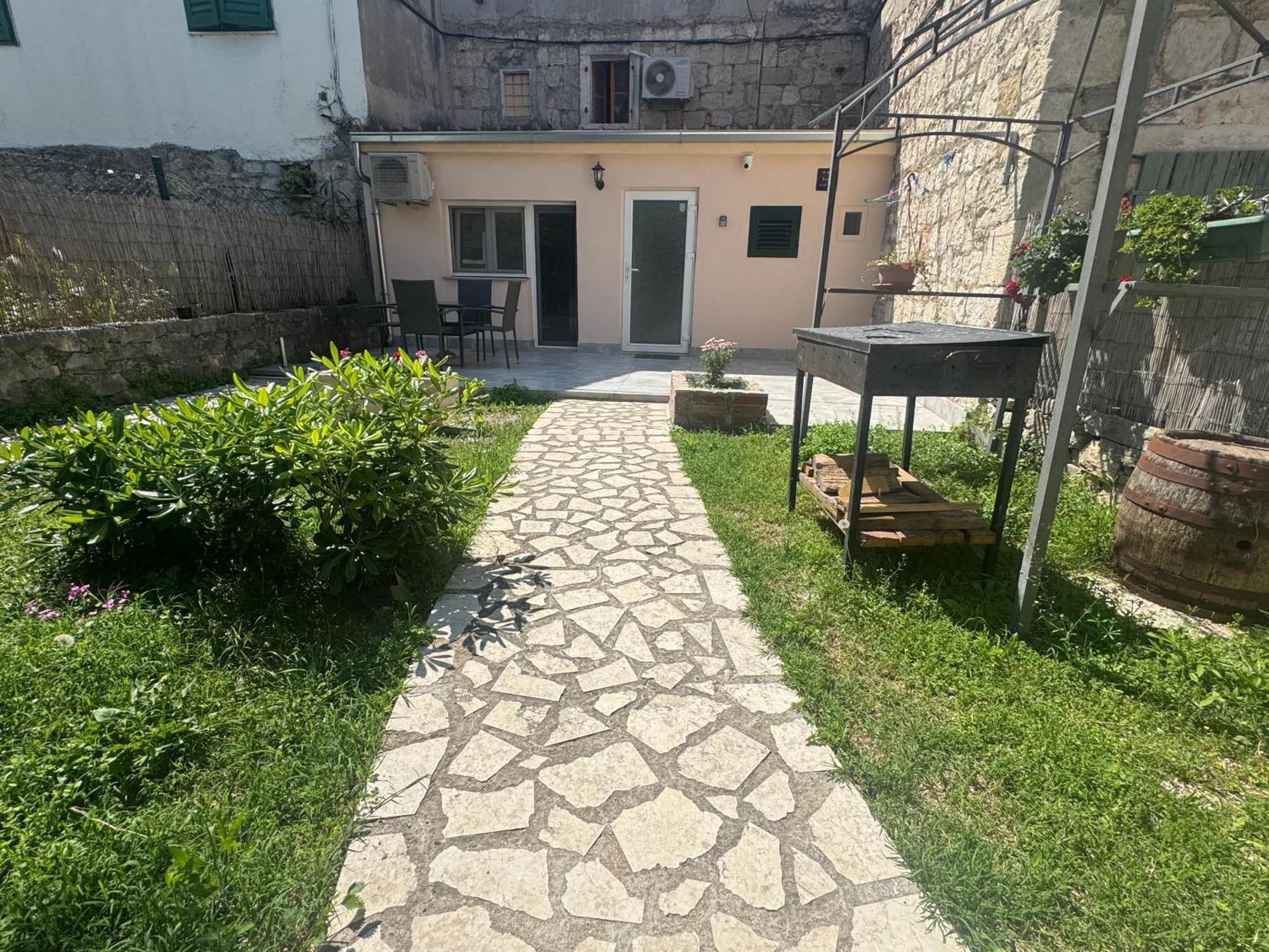 Dalmata Garden Split Apartment Luaran gambar